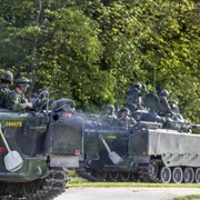 Armata suedeza efectuand manevre pe insula Gotland FOTO EPA-EFE
