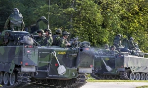 Armata suedeza efectuand manevre pe insula Gotland FOTO EPA-EFE