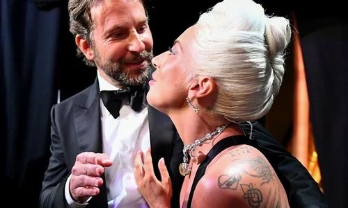 Bradley Cooper şi Lady Gaga sunt actorii principali ai peliculei "A star is born" jpeg