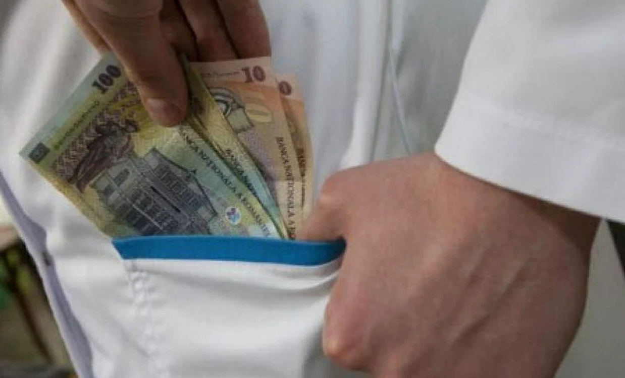 Directorul executiv al DSVT, arestat preventiv pentru luare de mită FOTO: Arhiva Adevărul