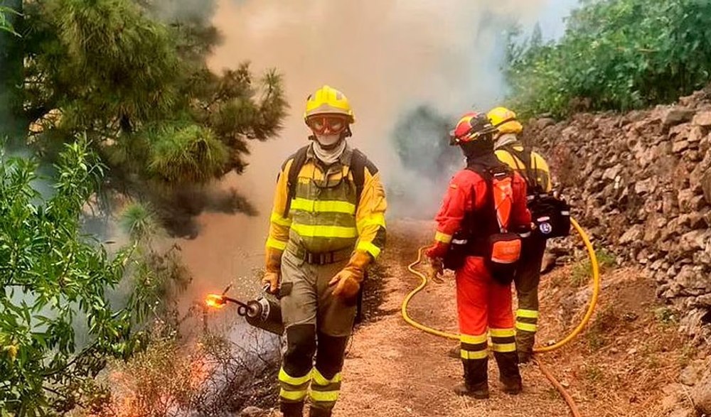 Val de căldură fără precedent în Europa. Temperaturi de 48 de grade Celsius și mii de turiști evacuați VIDEO