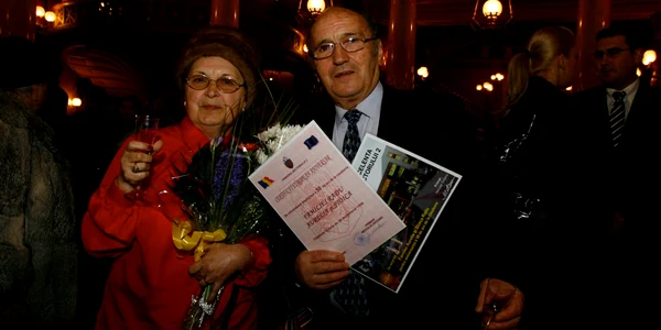 Cuplurile vor avea parte de o cununie simbolică, urmată de o petrecere