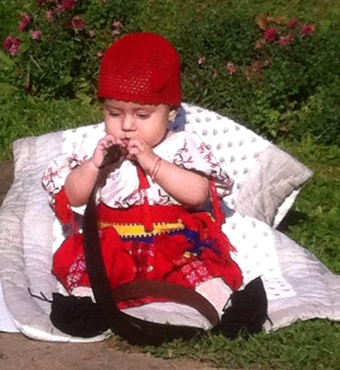 
    Maya, fetiţa lui Connect-R, este un îngeraşFoto: Facebook  