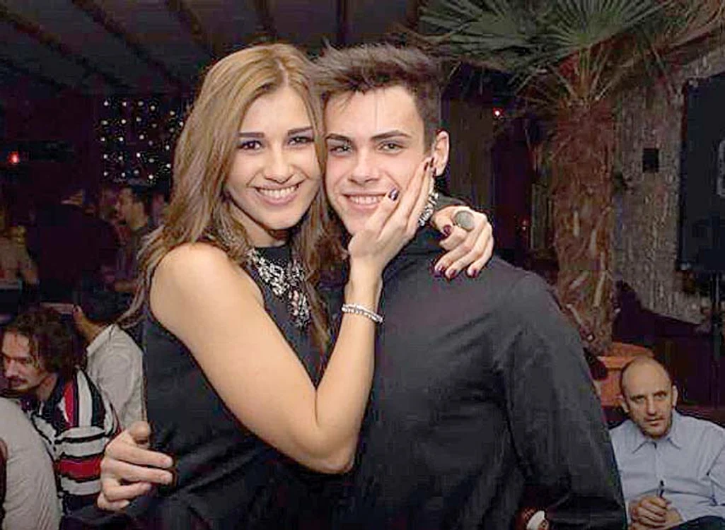 Când erau mici, Alina şi  Mircea Erimia nici nu  visau că vor deveni  colegi în show-biz