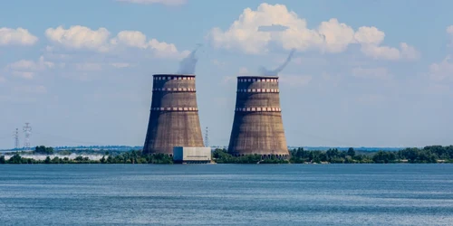 centrala nucleara zaporoje shutterstock