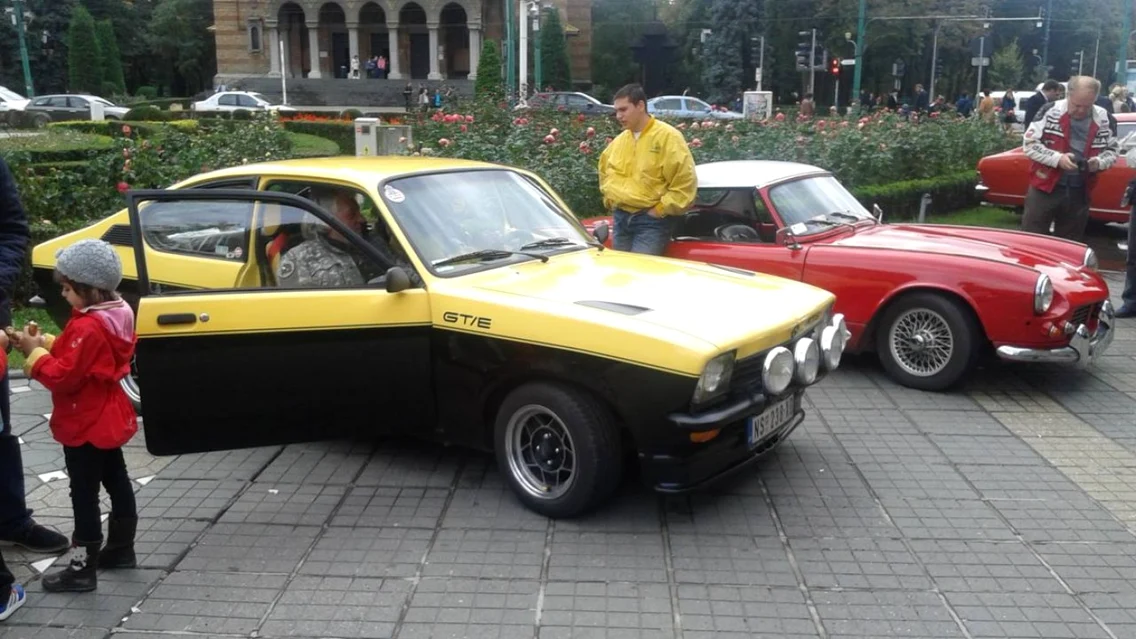 Parada maşinilor de epocă la Timişoara FOTO Ştefan Both