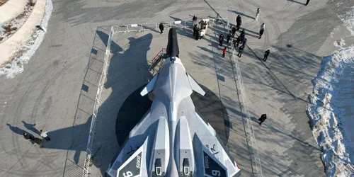 avionul hipersonic chinez jpg