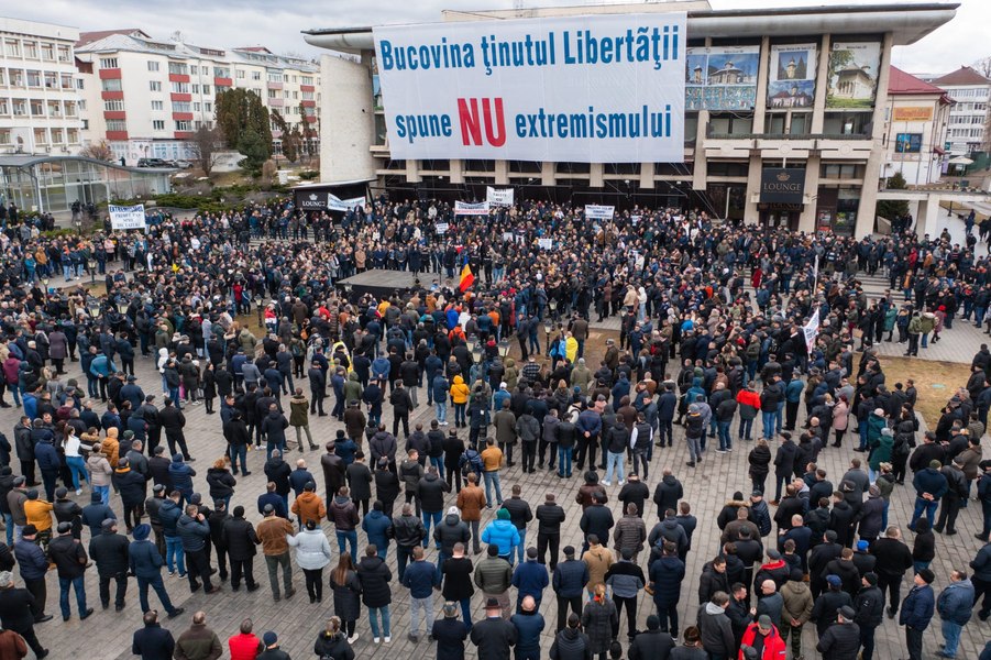 Miting împotriva extremismului organizat la Suceava 