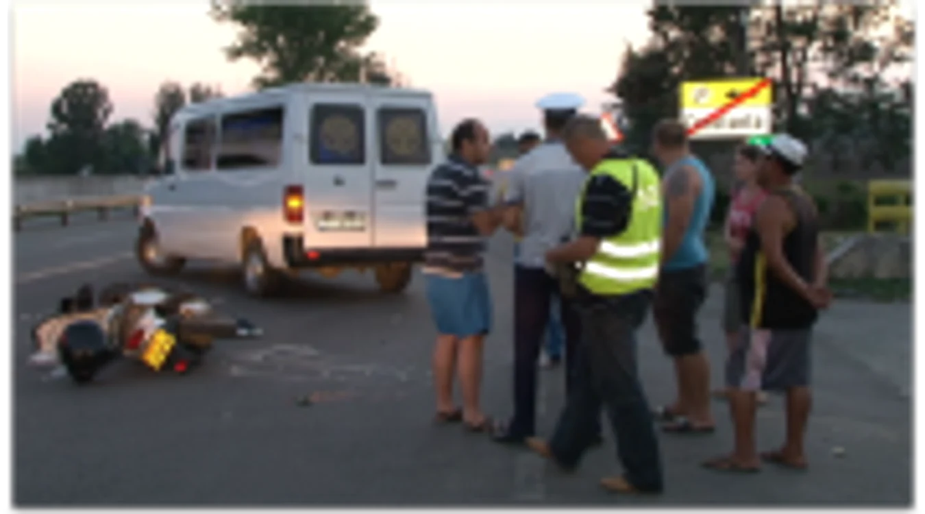 Mopedistul şi-a pierdut viaţa pe loc. FOTO Adrian Boioglu