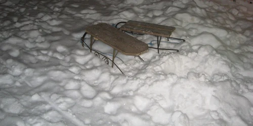 Un grup de copii a fost lovit în plin când veneau de la săniuş (foto:arhivă)