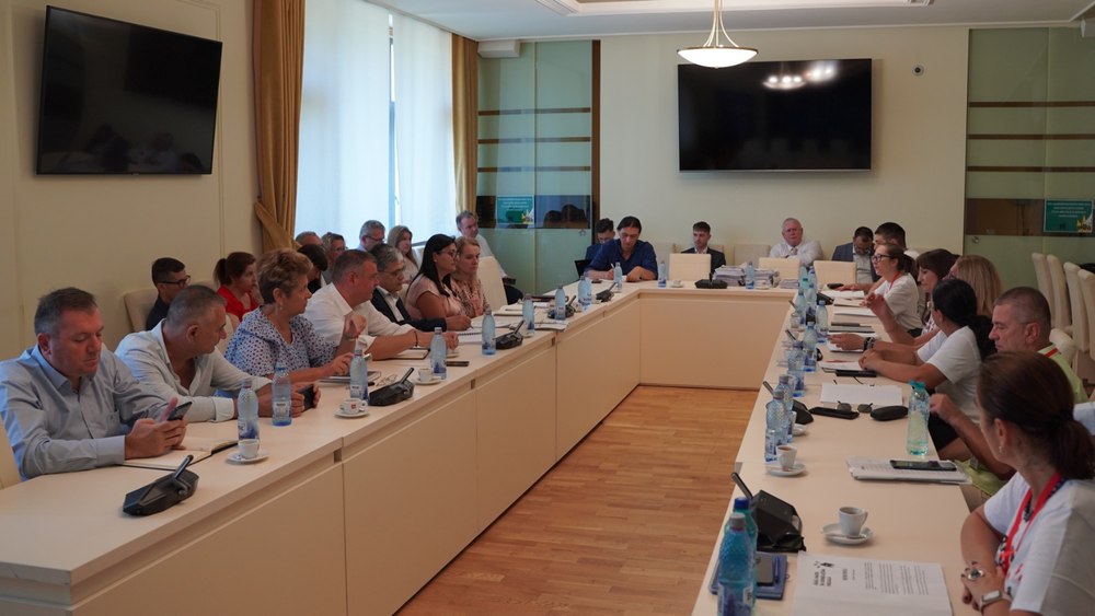 Ministrul Finanțelor s-a întâlnit cu reprezentanți ai contabililor și economiștilor. „A fost o discuție foarte bună”