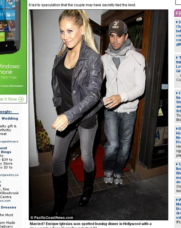 Anna Kournikova şi Enrique Iglesias FOTO: Daily Mail
