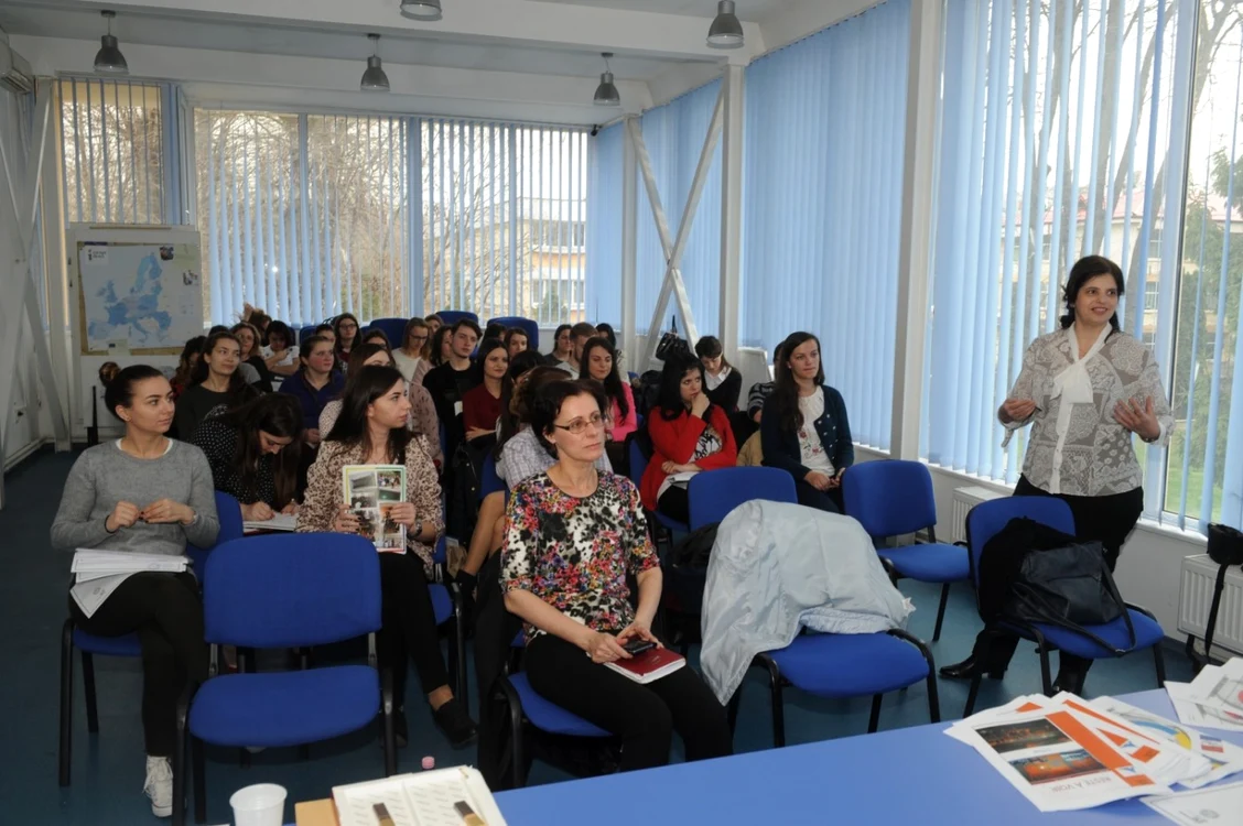 Zilele francofoniei la Universitatea „Vasile Alecsandri“ din Bacău FOTO ub.ro