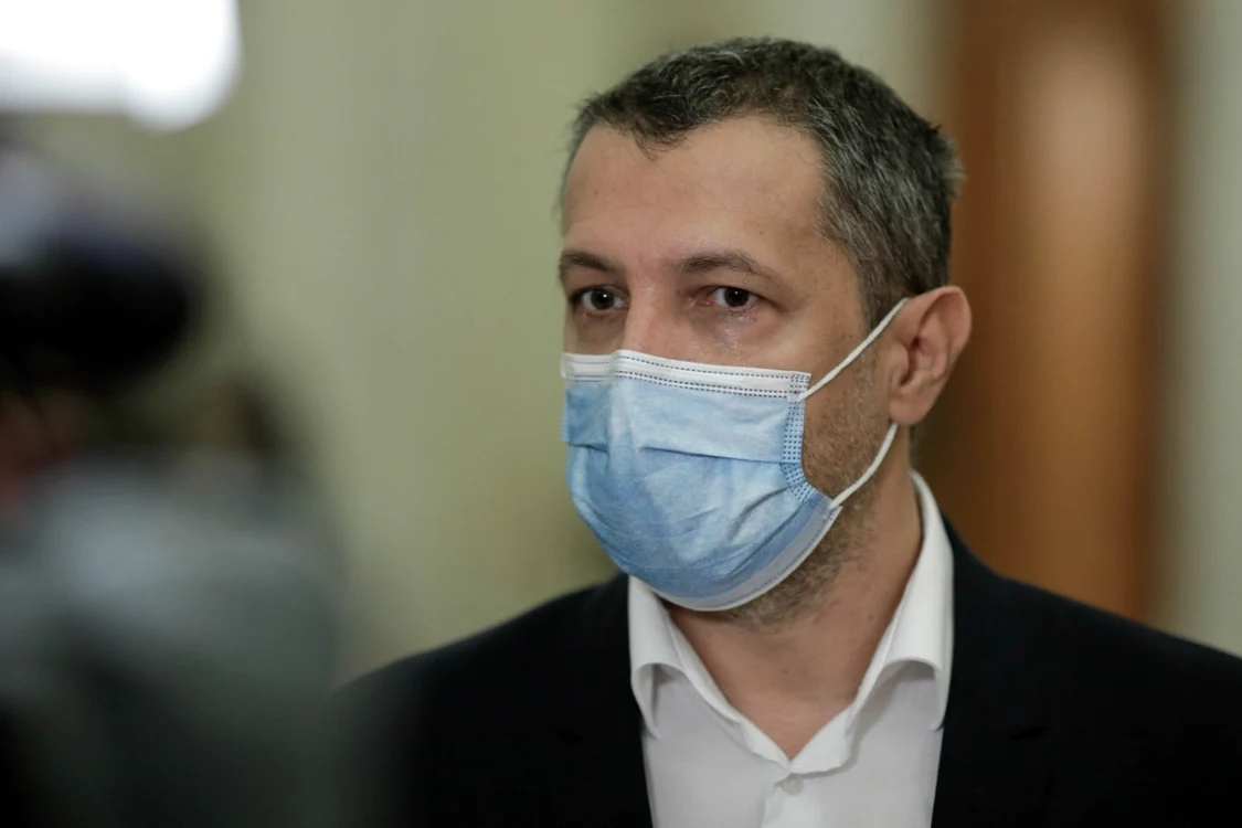 Interimatul înseamnă politizare, iar politizarea instituţiilor publice este premisa corupţiei”, a scris Adrian Weiner, FOTO Inquam Photos / George Călin