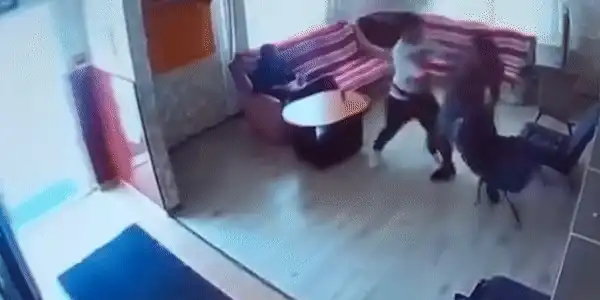 bataie gif