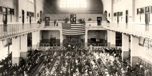 Centru de triere a imigranţilor, de pe Conney Island, din New York, anii ‘30