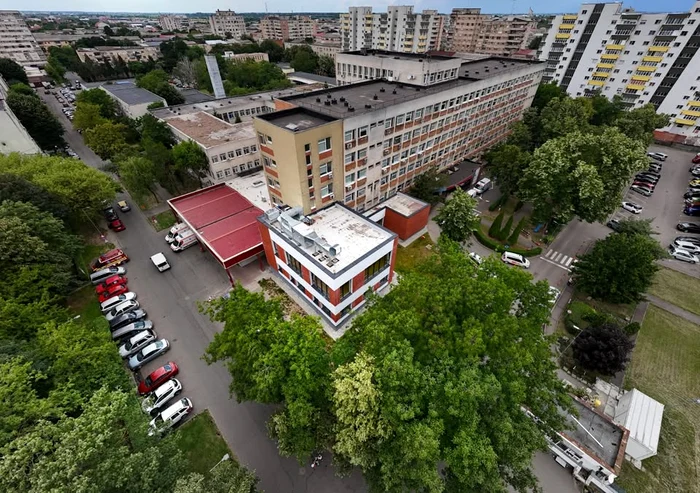 Perchezițiile au vizat angajați ai Spitalul Judeţean Satu Mare. FOTO FB Spitalul Judeţean Satu Mare