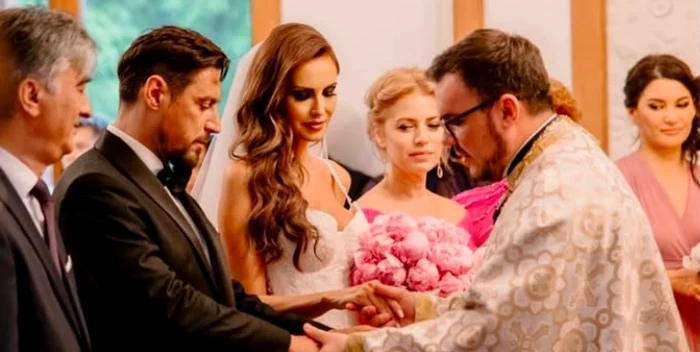 Ana Maria și Daniel Pavel s-au căsătorit într-o biserică din Snagov foto: Instagram 