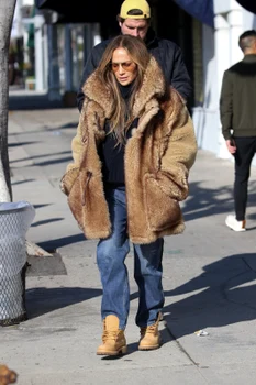 Jennifer Lopez