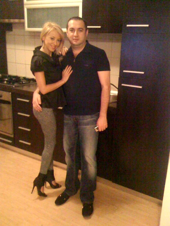 Larisa l-a agăţat şi pe Leo de la Strehaia FOTO: Facebook
