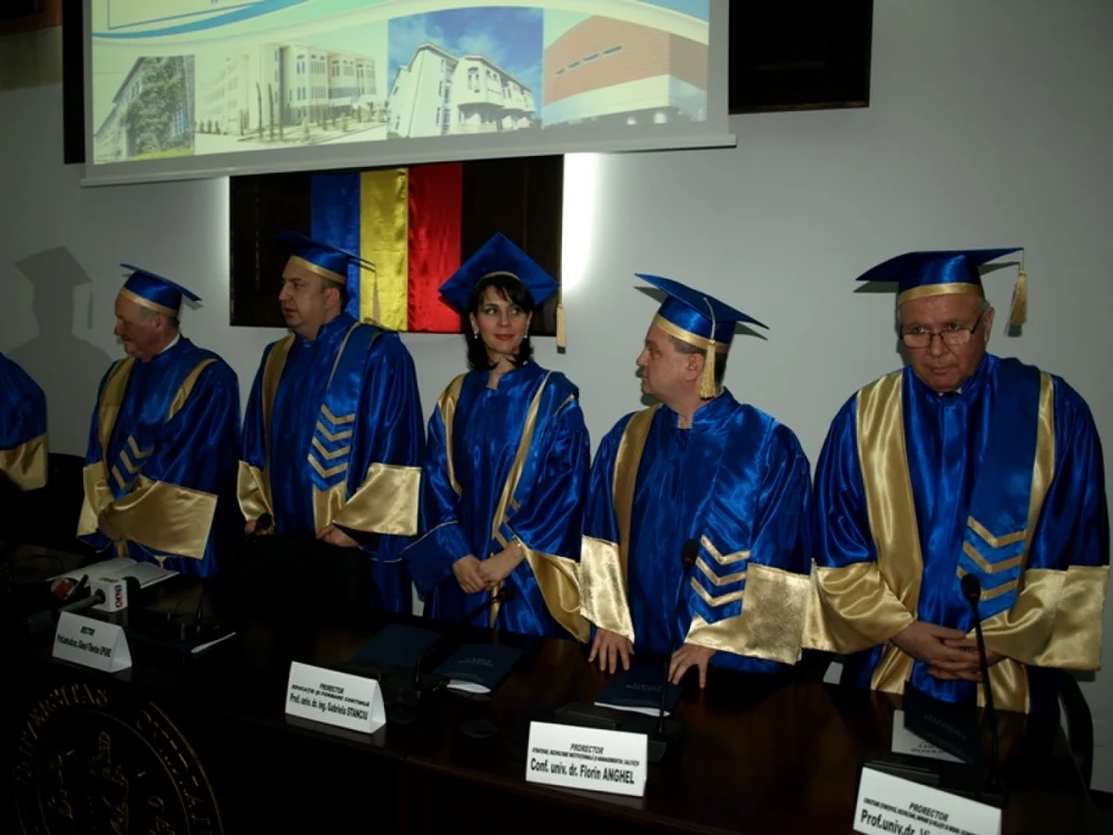 Rectorul Dănuţ Tiberius Epure şi prorectorul Gabriela Stanciu, clienţii DNA pentru şpagă la Admitere