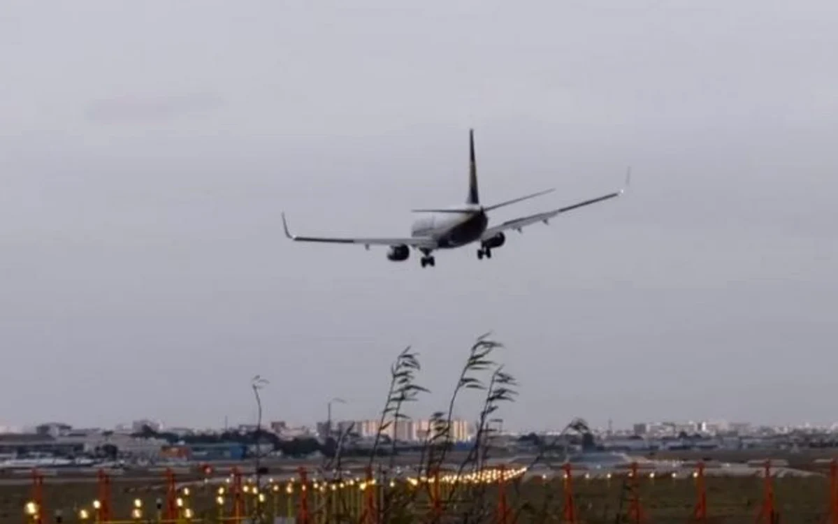 Unele avioane au avut probleme la aterizare