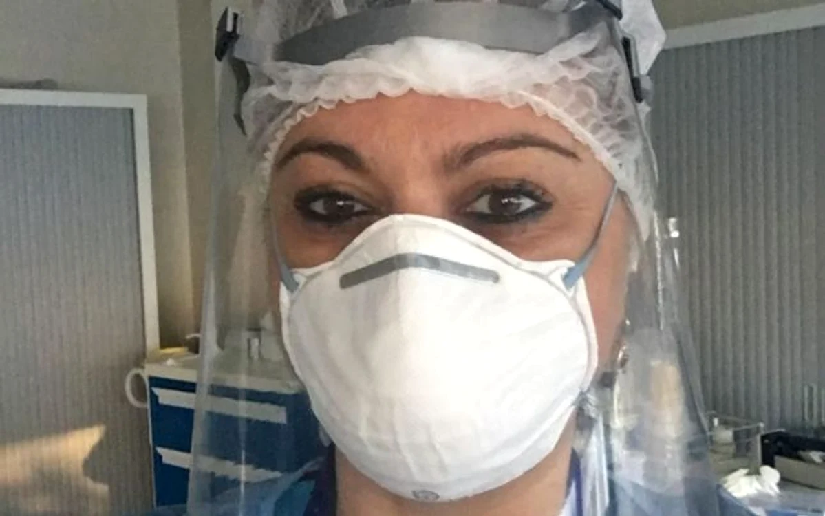 Simona Suciu este asistentă medicală în Franţa FOTO Arhivă personală