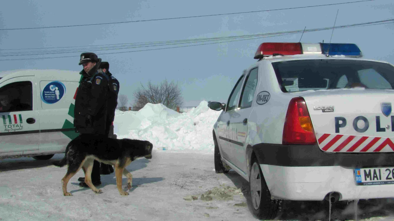 Drumurile naţionale din Vrancea sunt blocate