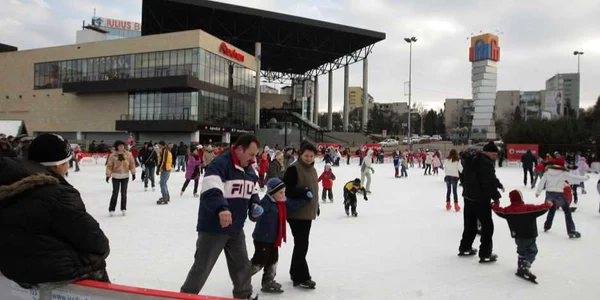 Unul dintre cele mai populate patinoare este cel din Gheorgheni