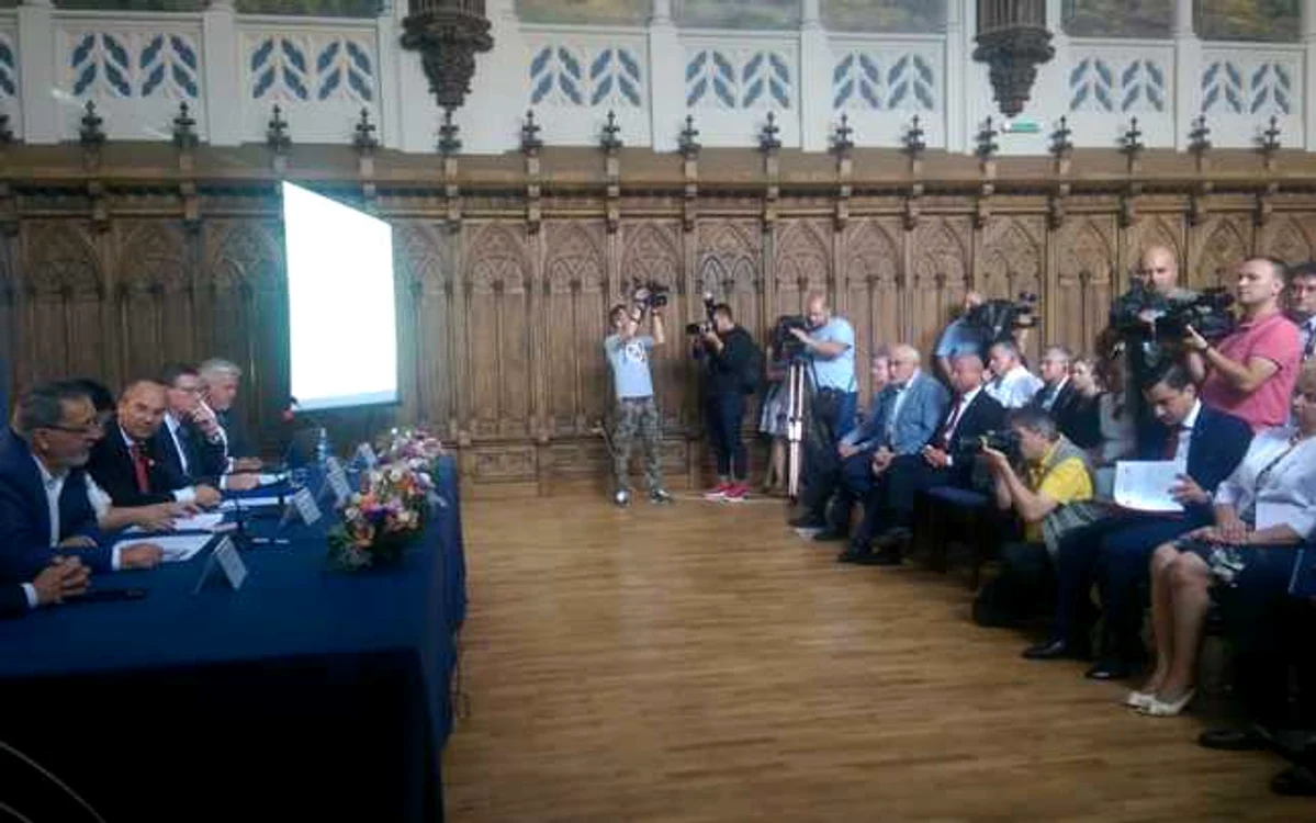 Conferinţa de lansare a SF de la SPU