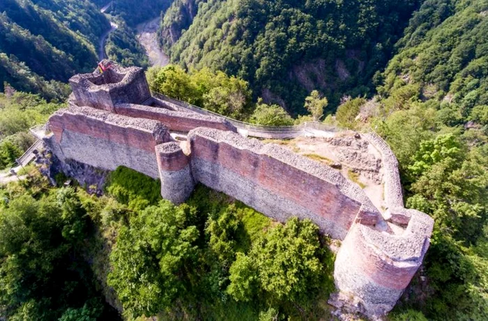 Cetatea Poenari. ADEVĂRUL
