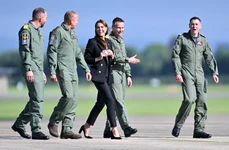 Kate Middleton la baza militară aeriană regală Yeovilton, Profimedia (2) jpg