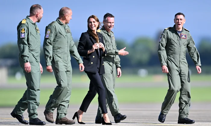 Kate Middleton la baza militară aeriană regală Yeovilton, Profimedia (2) jpg