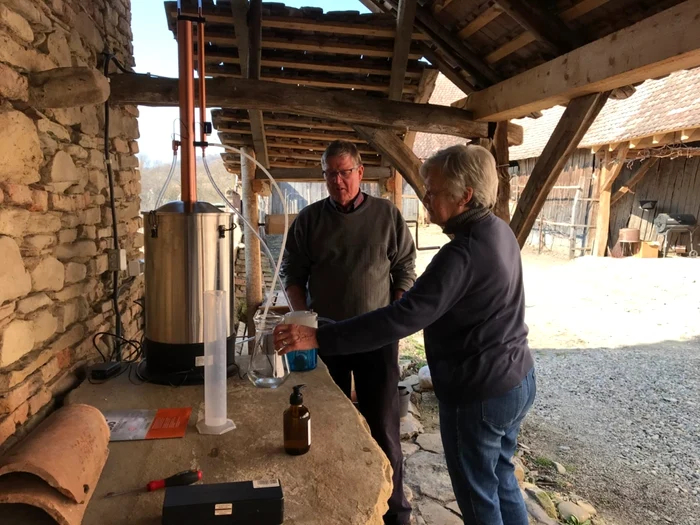 Jim Turnbull produce dezinfectant FOTO: ziare.com