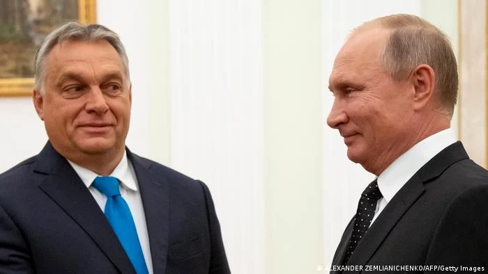 Viktor Orban şi Vladimir Putin în timpul unei întrevederi la Moscova, în septembrie 2018