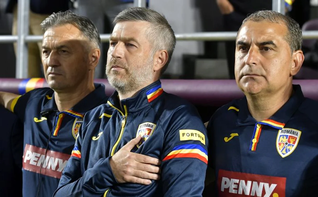 Edi Iordănescu și staff-ul său trebuie să plece de la națională (FOTO: Sportpictures)