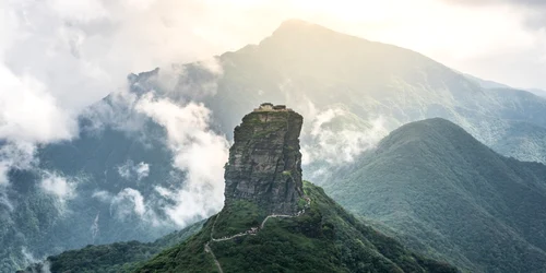 muntele  Fanjingshan china foto shutterstock