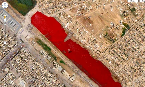 cele mai ciudate si interesante descoperiri facute prin google earth   lacul de sange din irak jpeg