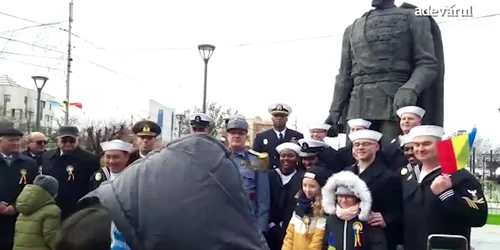 5de3c5615163ec4271988aa5 jpg