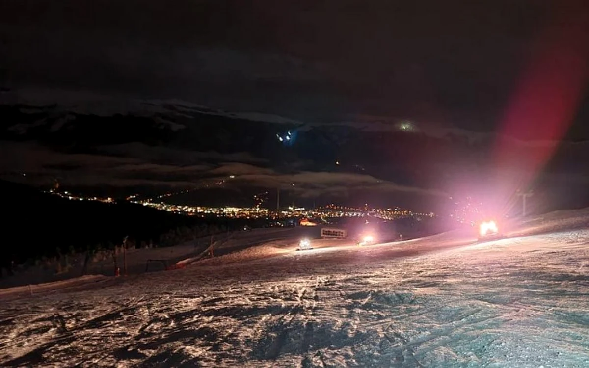 statiunea straja masivul valcan foto Complex Montana Straja