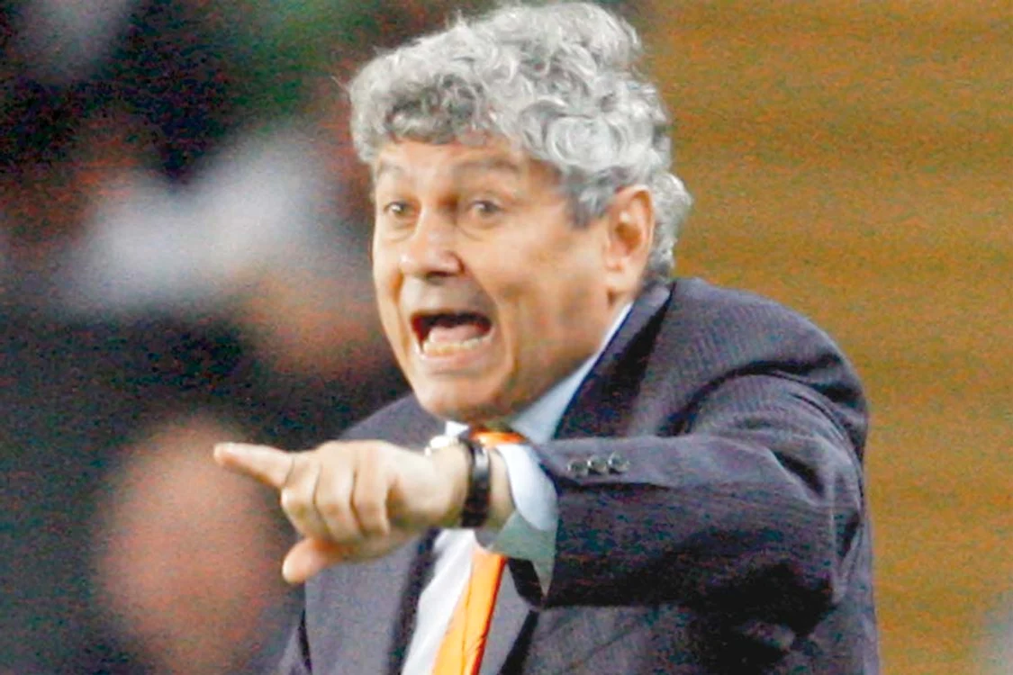 
    Lucescu este deja  calificat în optimile  Ligii Campionilor  