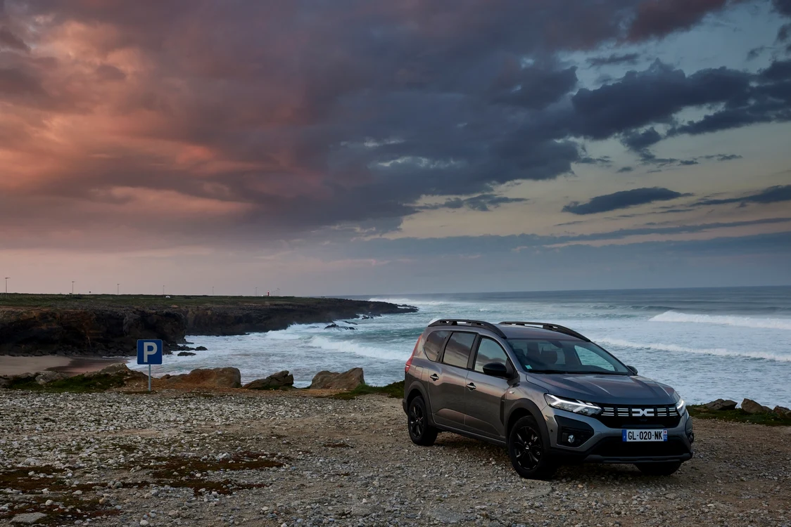 Dacia Jogger i-a cucerit pe britanici FOTO arhiva Adevărul