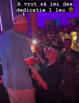 Puya, solicitat să facă dedicații pe 1 leu / Sursa: Instagram