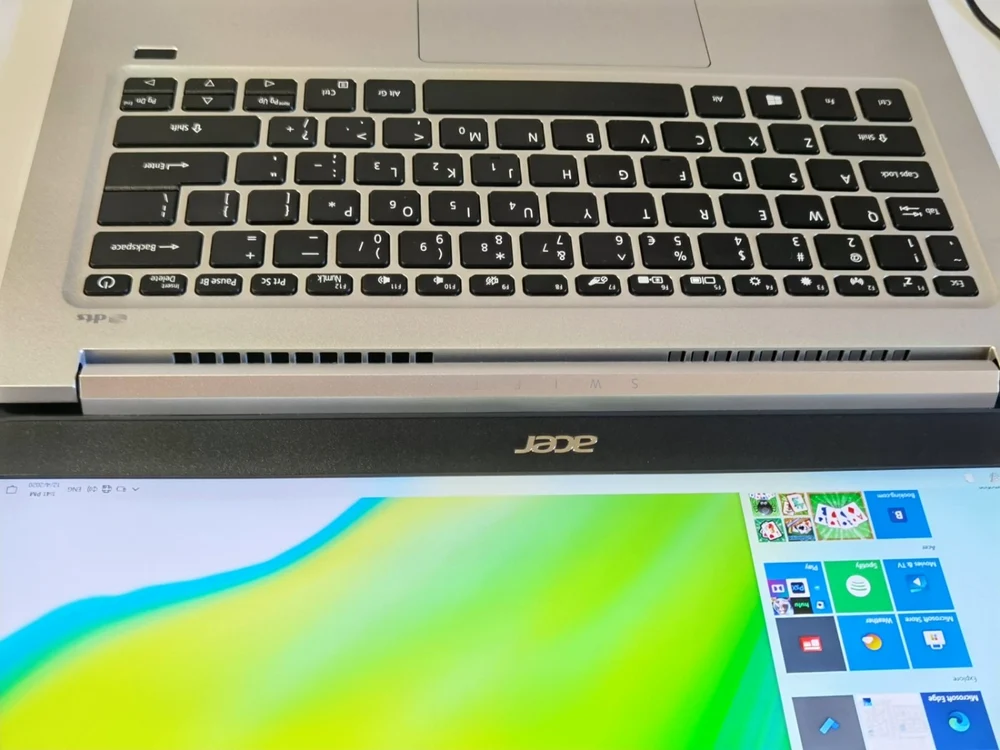 Acer Swift 3 2020 FOTO Adrian Pogîngeanu