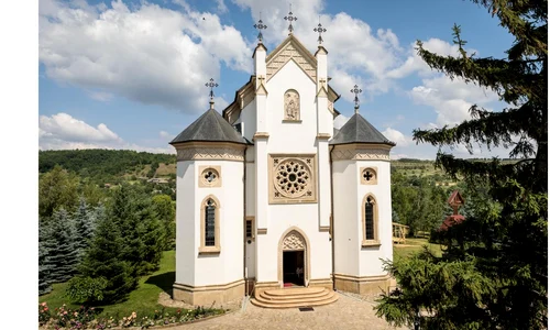 manastirea Floresti FOTO episcopiahusilor ro jpg