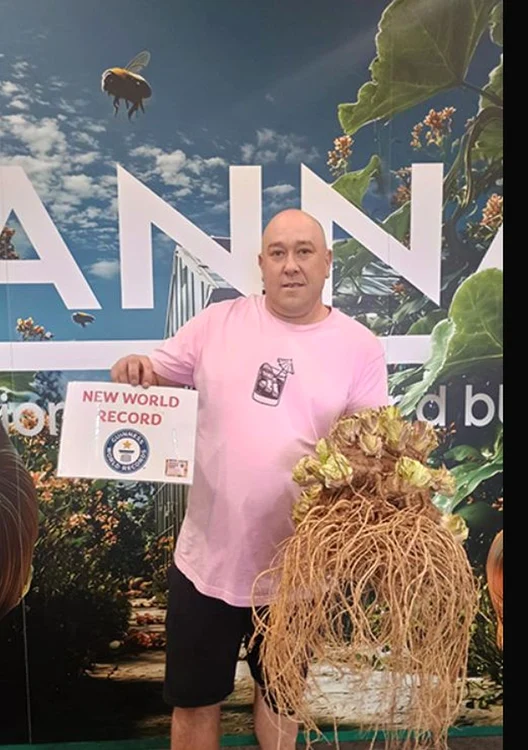 Cea mai grea țelină – 8,01kg (Foto: Guinness World Records)