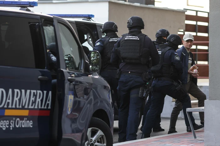 După audieri, Alexandru Bălan a fost reţinut pentru 24 de ore. FOTO: Inquam/George Călin