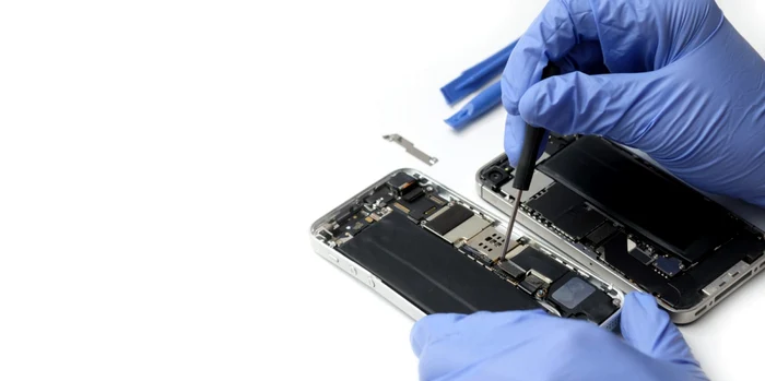 Reparare reconditionare telefon smartphone FOTO Shutterstock