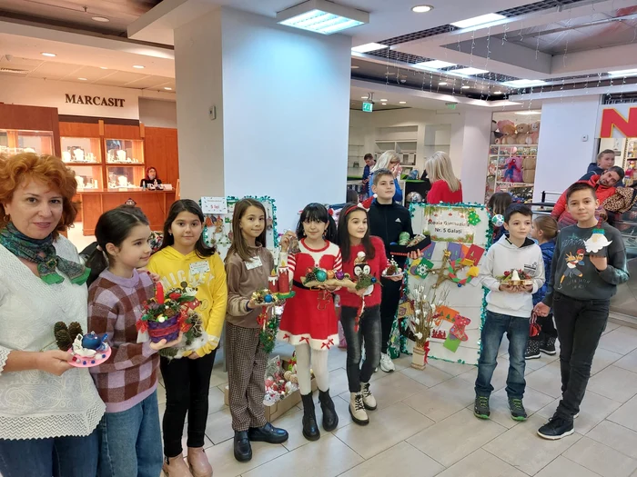 Târgul de Crăciun cu obiecte handmade a devenit tradiție la Galați FOTO Dana Hâncu