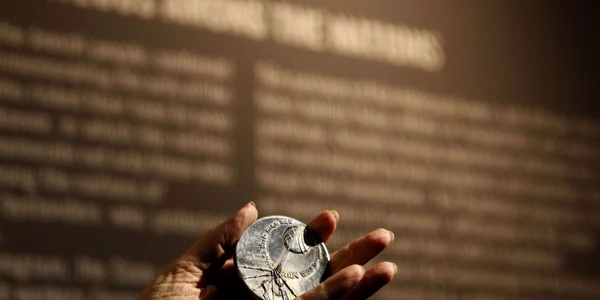 Medalie Drept între Popoare FOTO dailynewsegypt.com